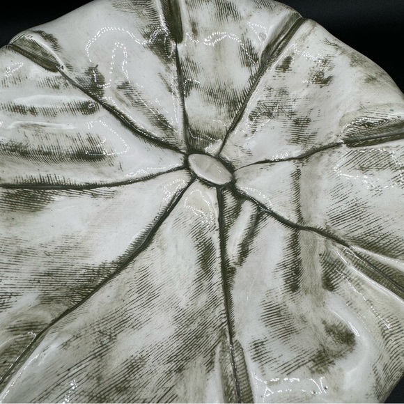 Ceramic Page Boy Cap Decor Dish - Picture 8 of 17